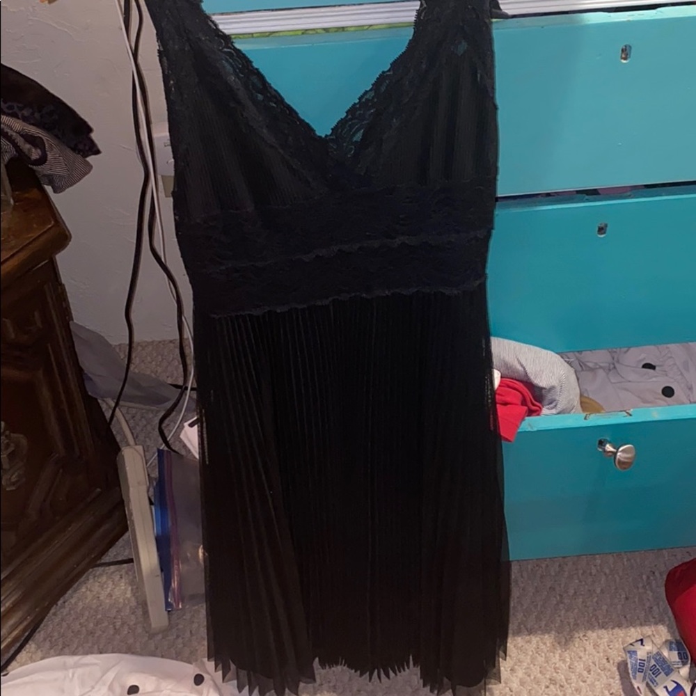 Forever 21 black layered lace dress